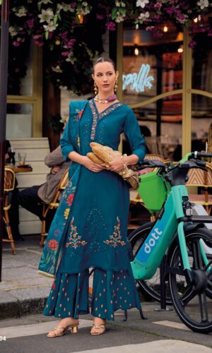 Women Straight Kurta Set